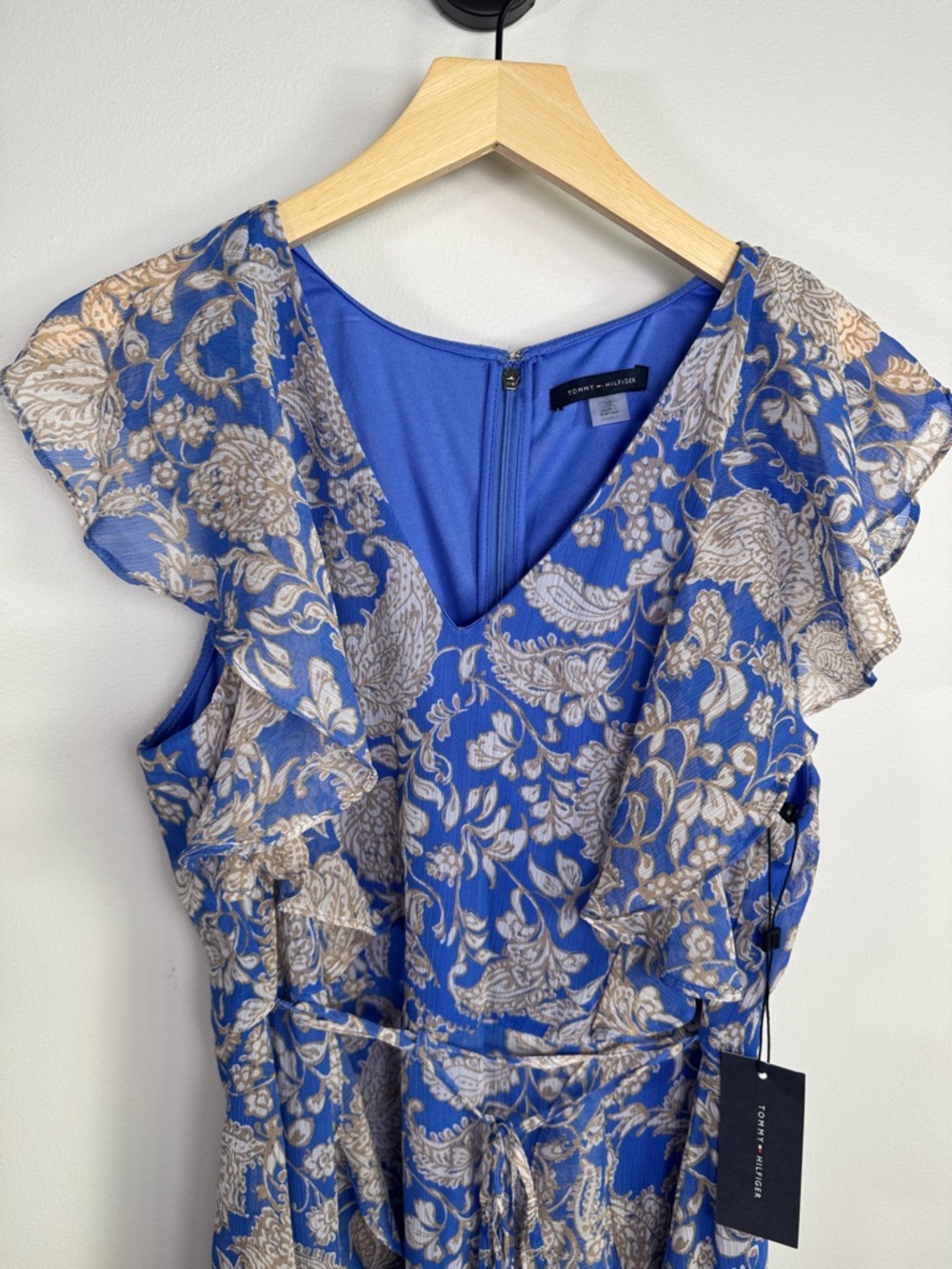 Tommy Hilfiger Paisley Ruffle Chiffon Dress NWT Blue Size 12 - Picture 3 of 9